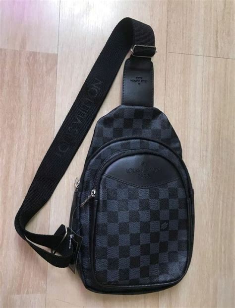 bolsa louis vuitton original masculina|authentic louis vuitton bag.